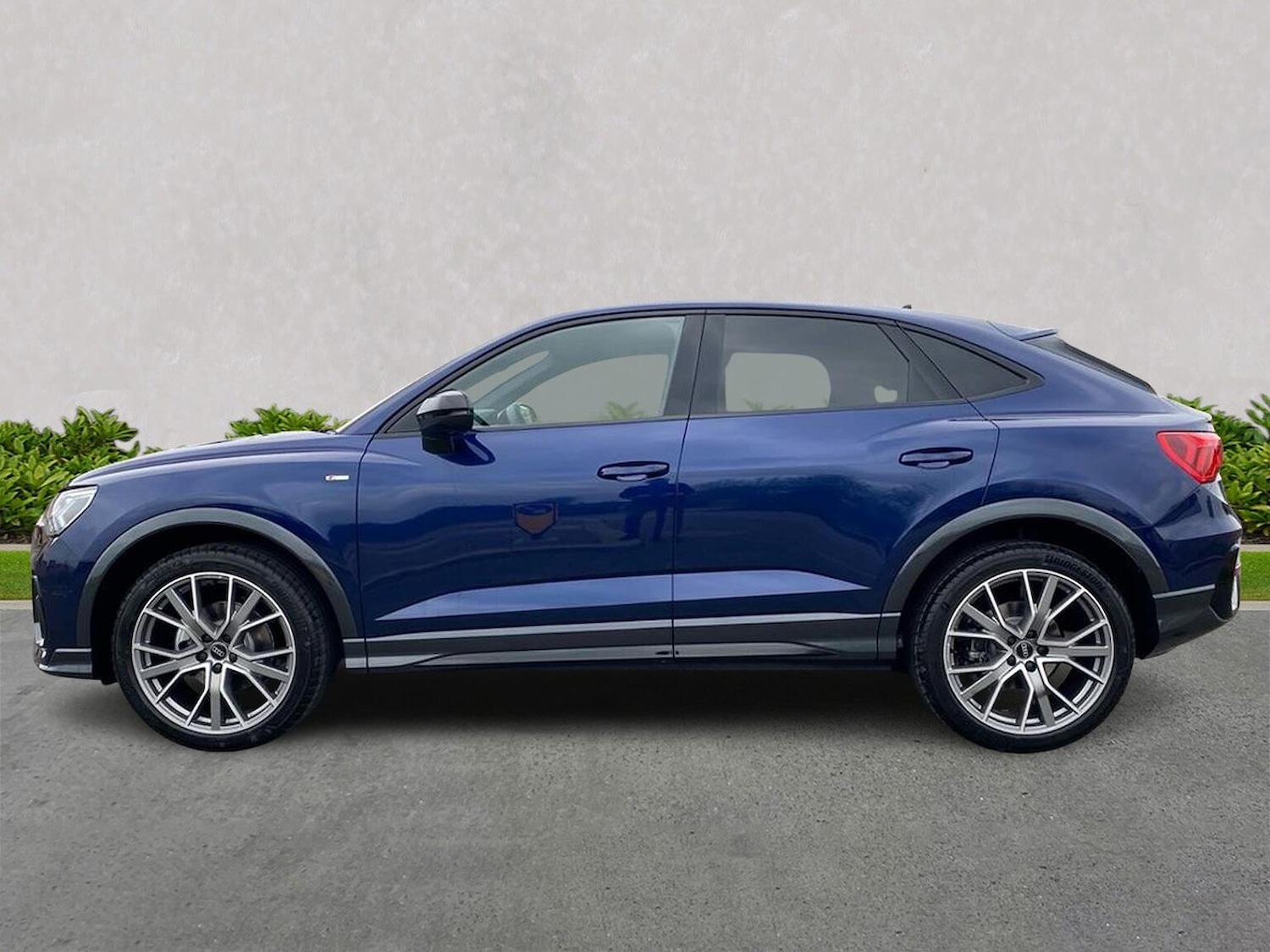 Used Audi Q3 2025 for sale - 76504931: Photo 19