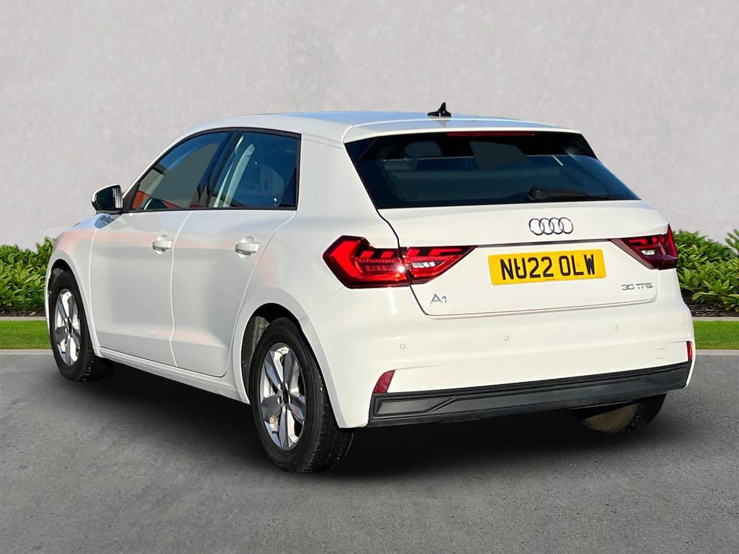 Used Audi A1 2022 for sale - 76077752: Photo 2