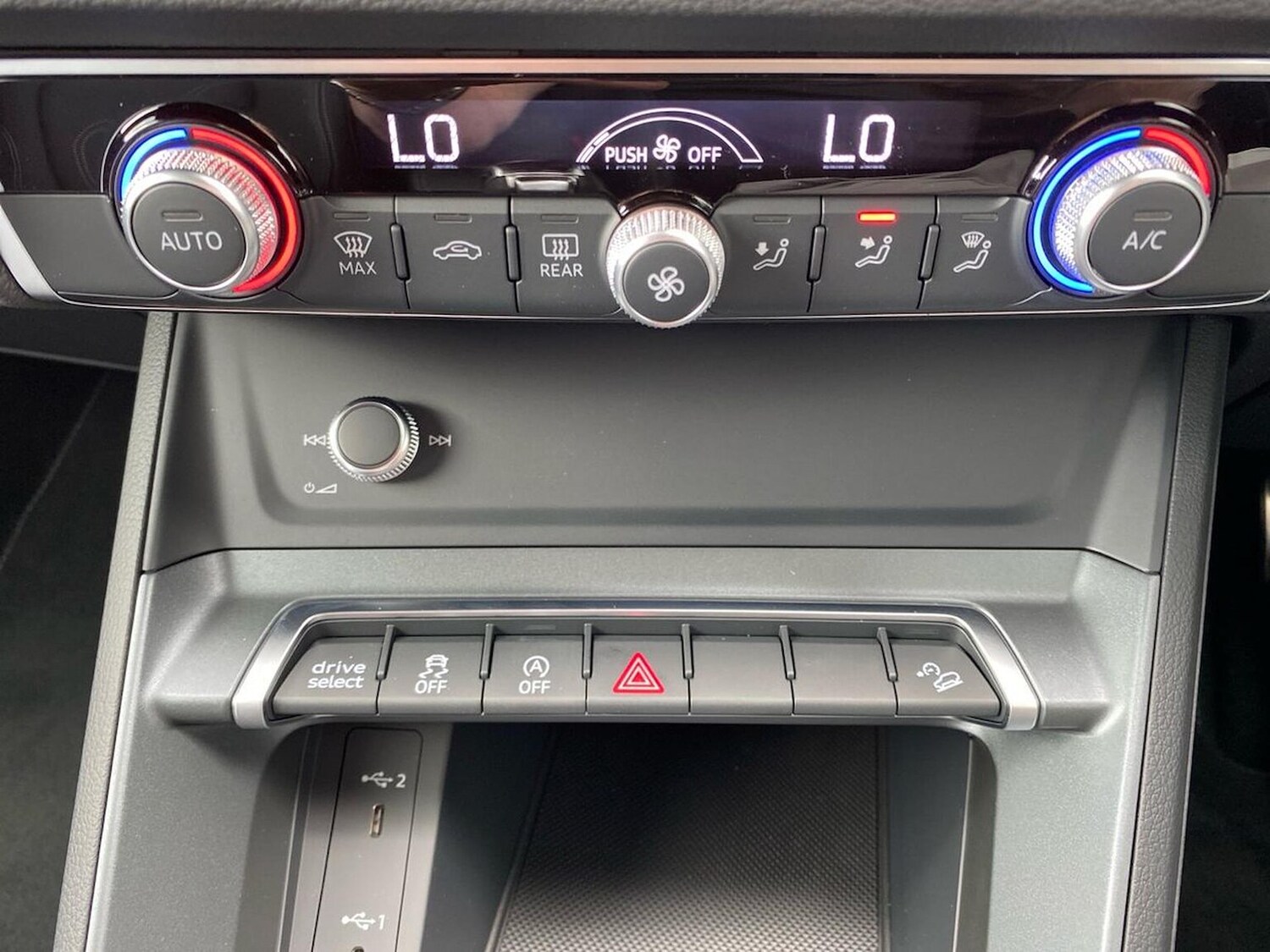 Used Audi Q3 2025 for sale - 76165033: Photo 12