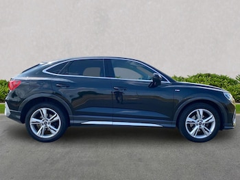 Used Audi Q3 2024 for sale - 79380351: Photo