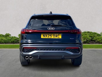 Used Audi Q5 2025 for sale - 75575547: Photo