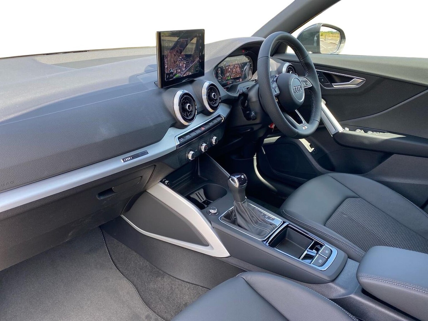 Used Audi Q2 2025 for sale - 77028057: Photo 7