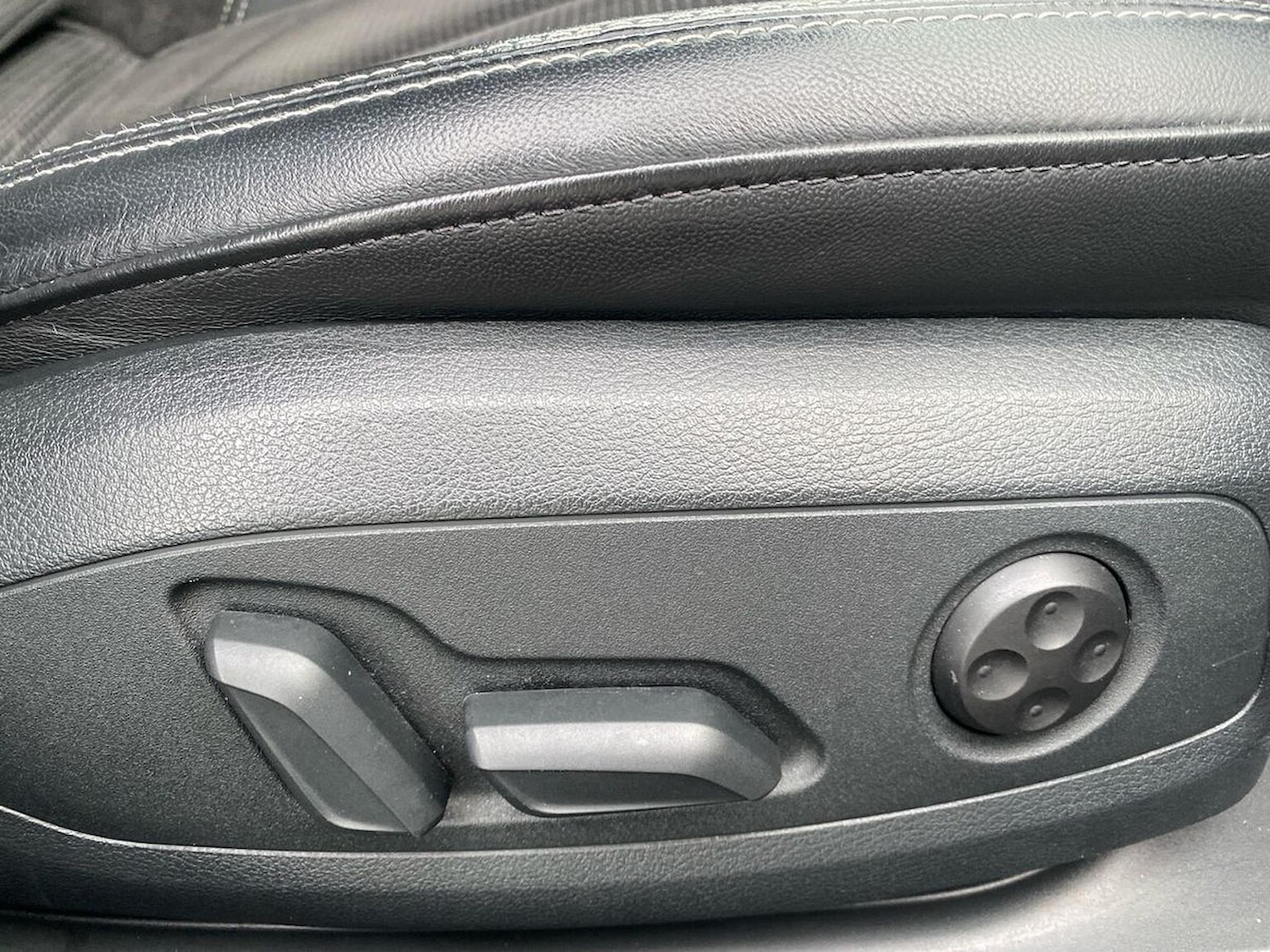 Used Audi A4 2018 for sale - 77846721: Photo 30