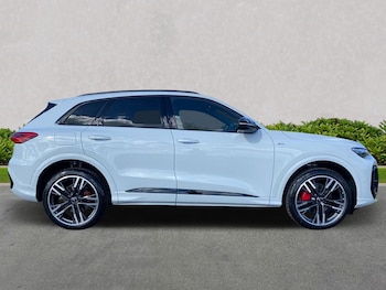 Used Audi Q5 2025 for sale - 79379584: Photo