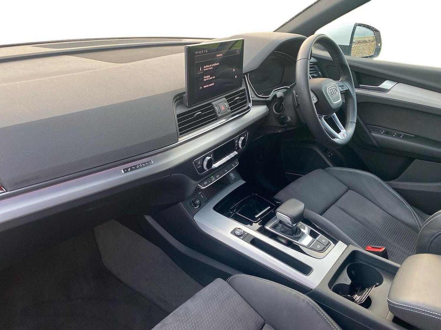 Used Audi Q5 2023 for sale - 78193379: Photo 9