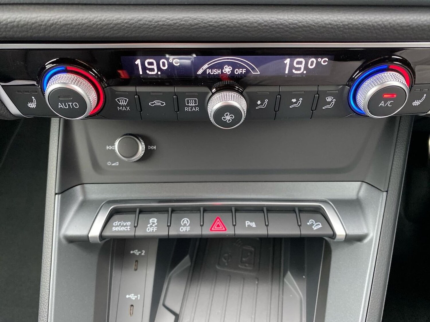 Used Audi Q3 2025 for sale - 78193062: Photo 14