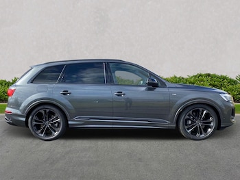 Used Audi Q7 2025 for sale - 76010986: Photo