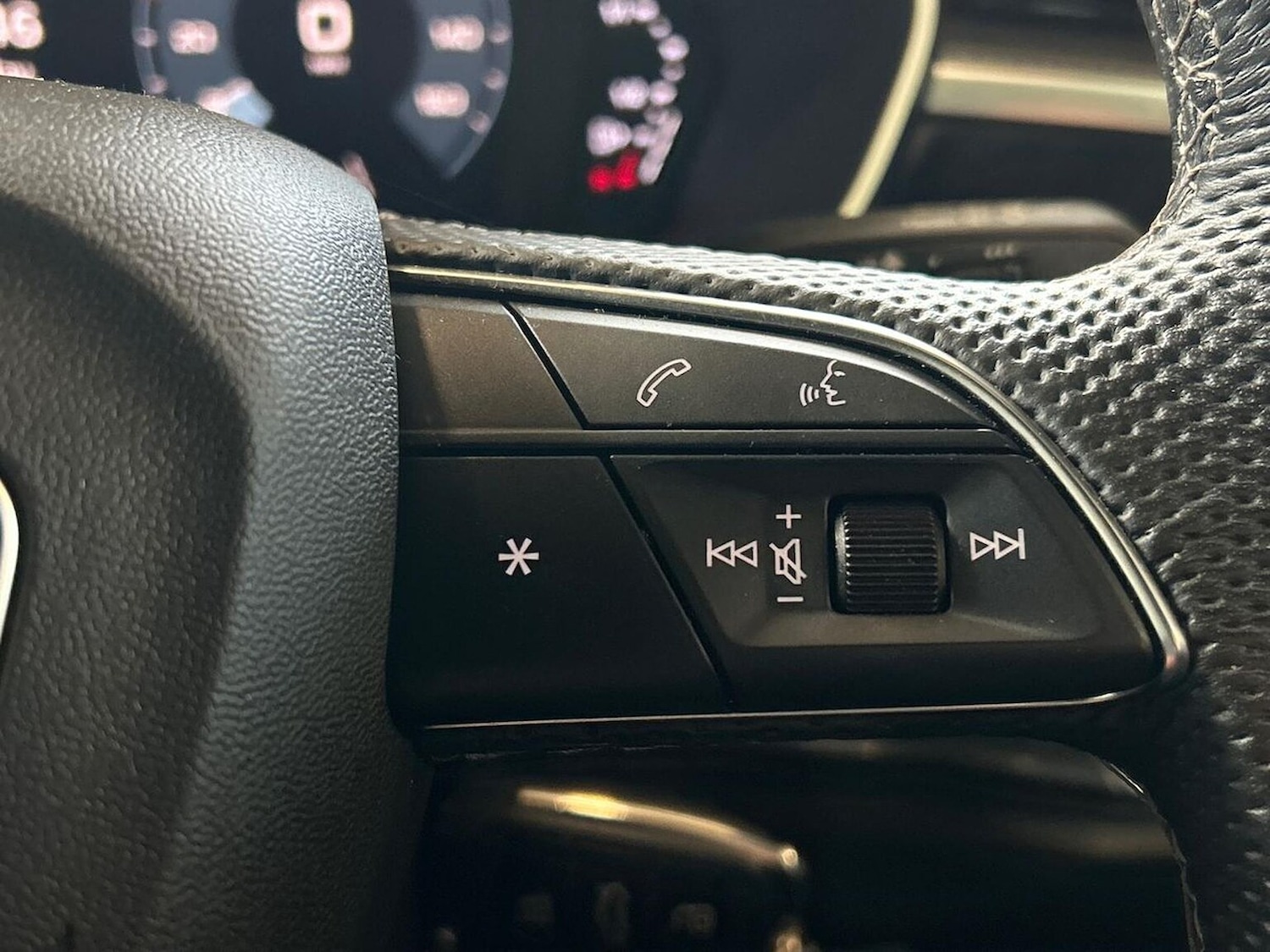 Used Audi Q3 2023 for sale - 76547635: Photo 27