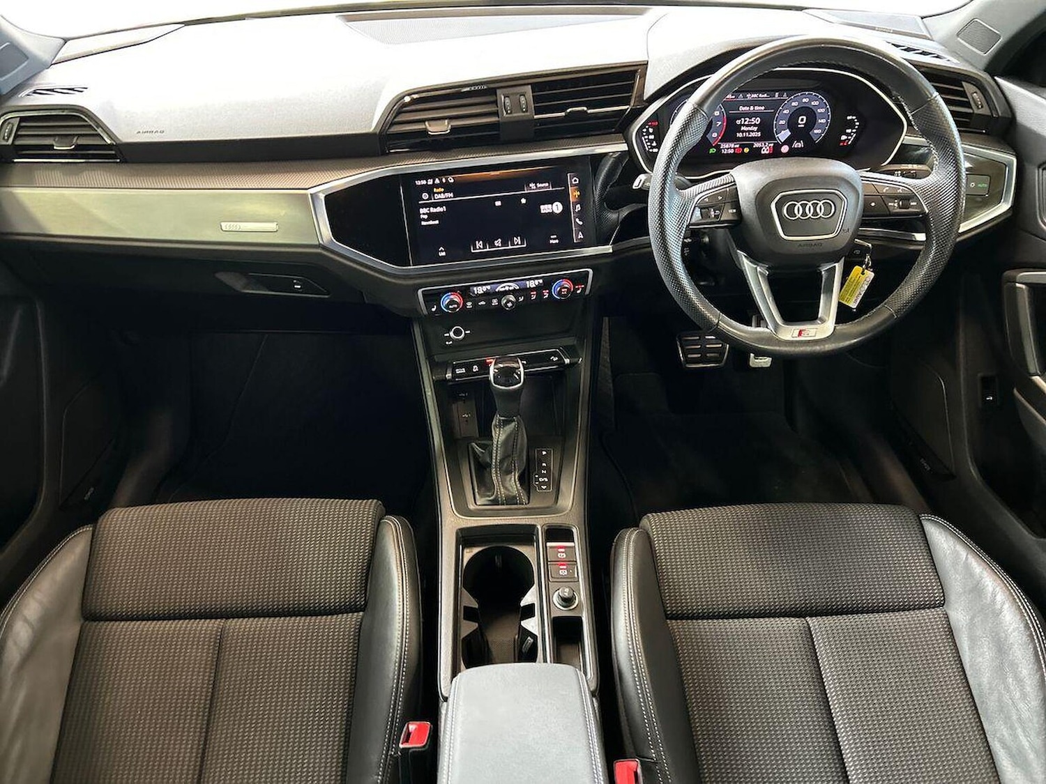 Used Audi Q3 2023 for sale - 76547635: Photo 8