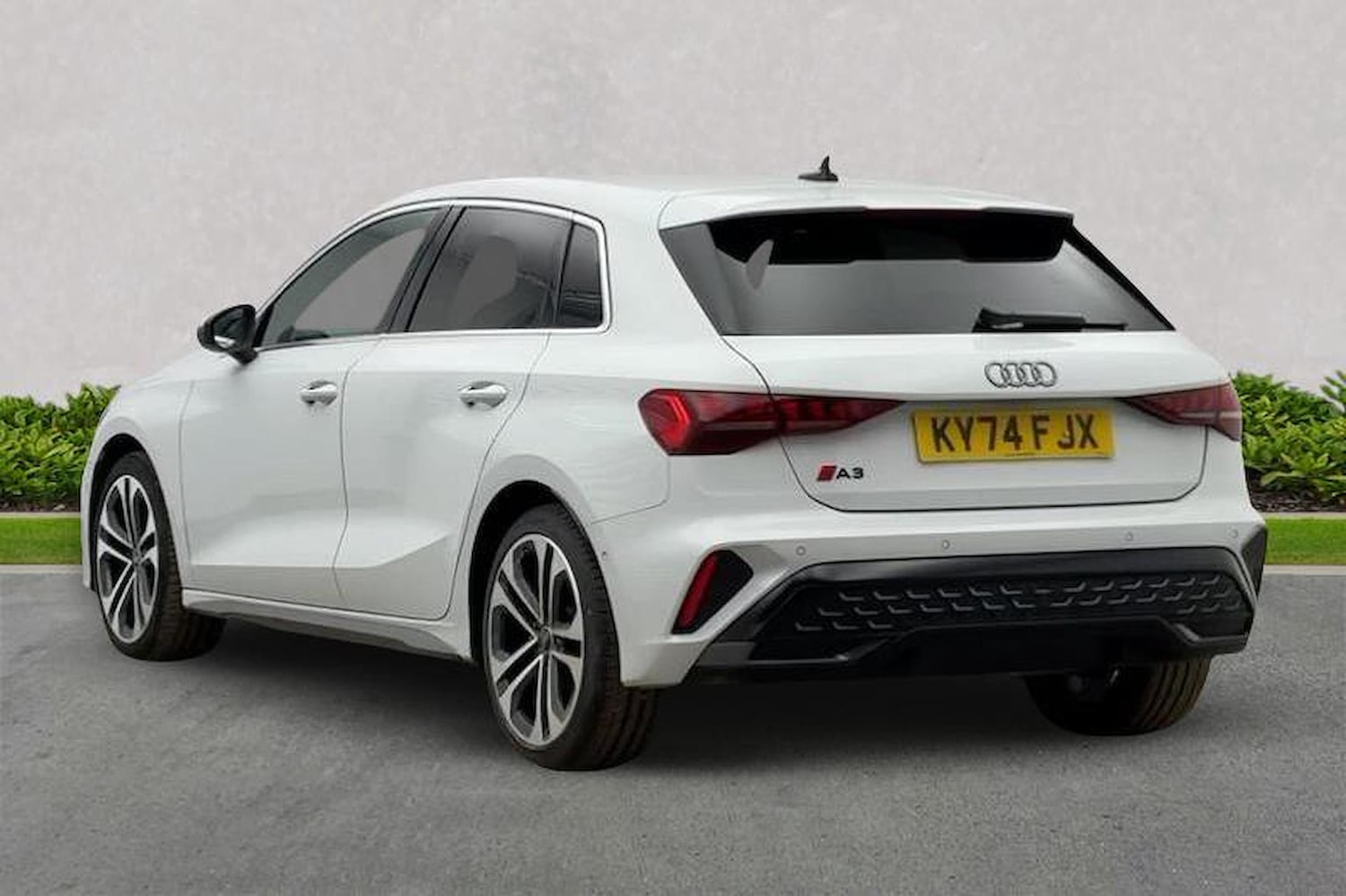 Used Audi A3 2024 for sale - 78193131: Photo 2