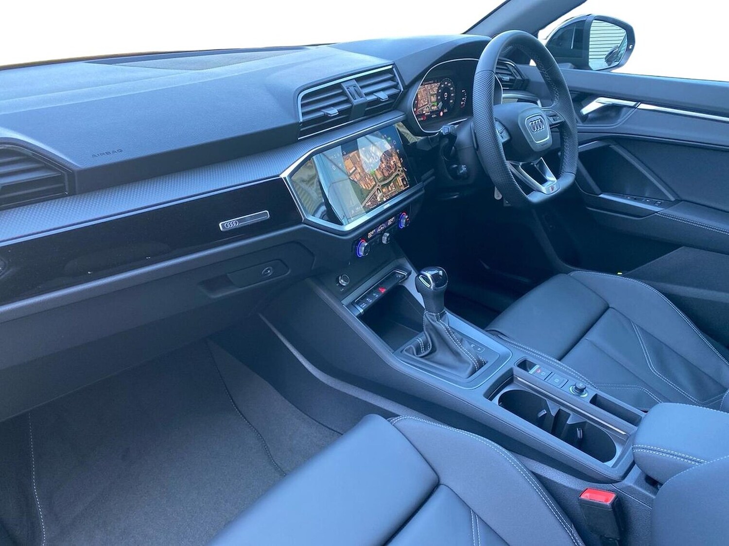 Used Audi Q3 2025 for sale - 76225130: Photo 7