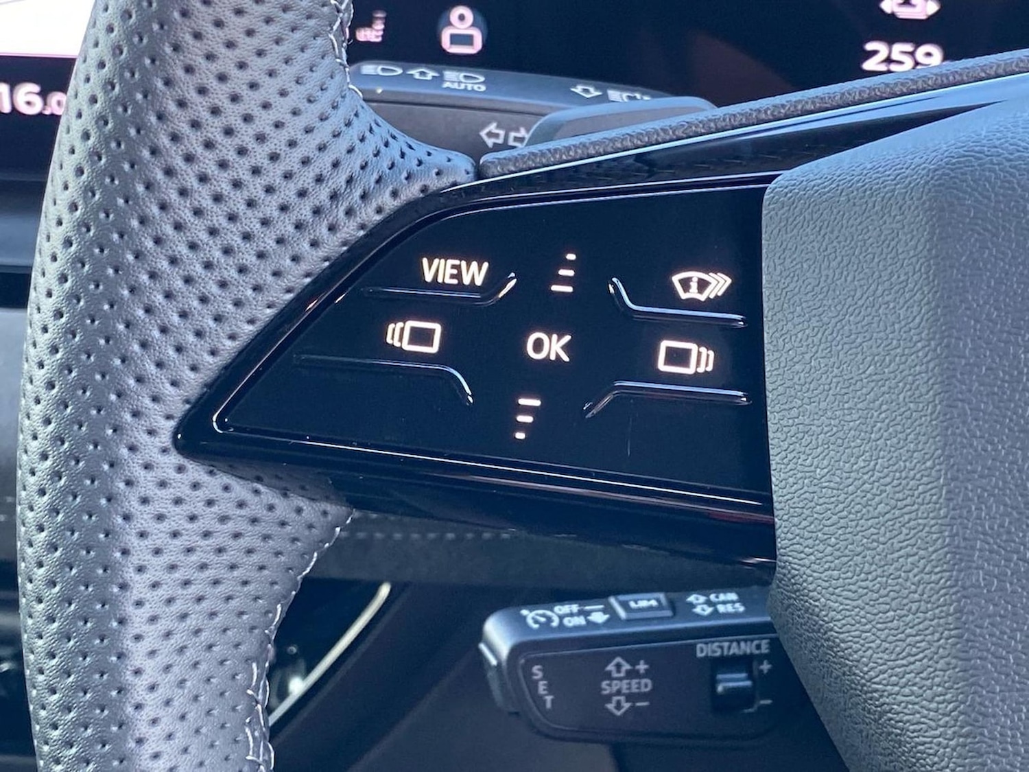 Used Audi Q6 e-tron 2025 for sale - 76520992: Photo 27