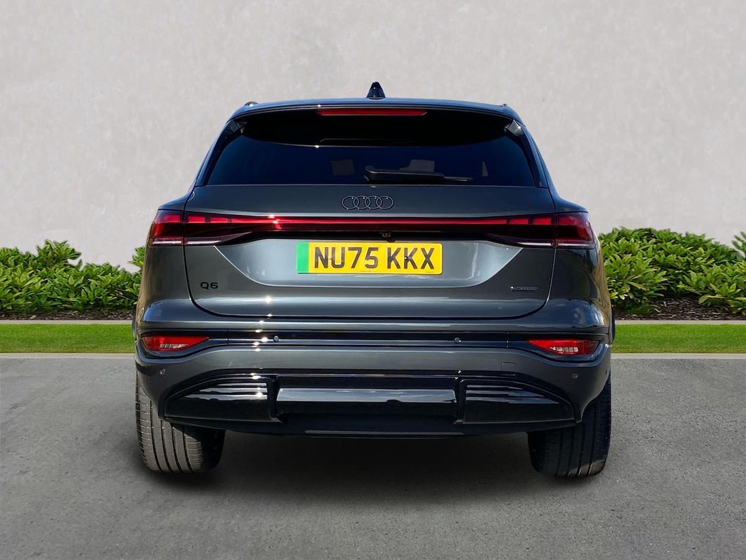 Used Audi Q6 e-tron 2025 for sale - 76520992: Photo 4