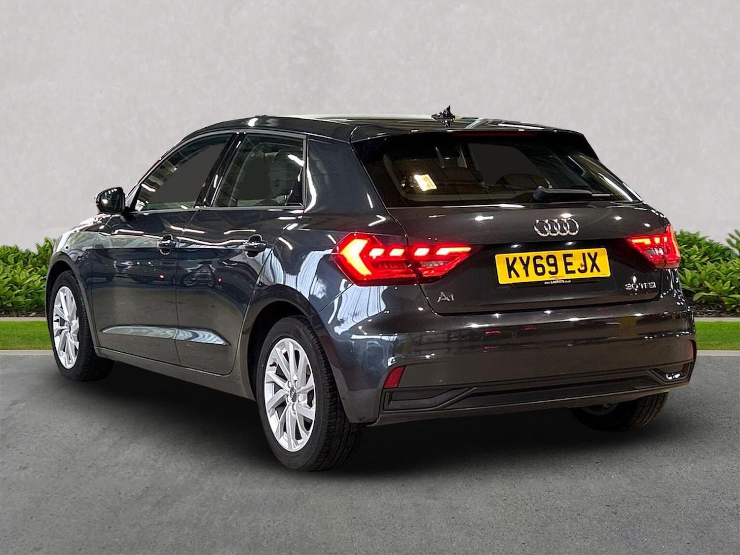Used Audi A1 2019 for sale - 76165084: Photo 2