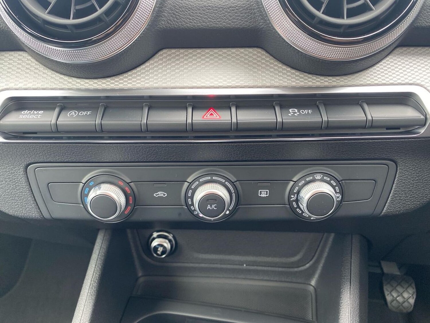 Used Audi Q2 2025 for sale - 78192898: Photo 14