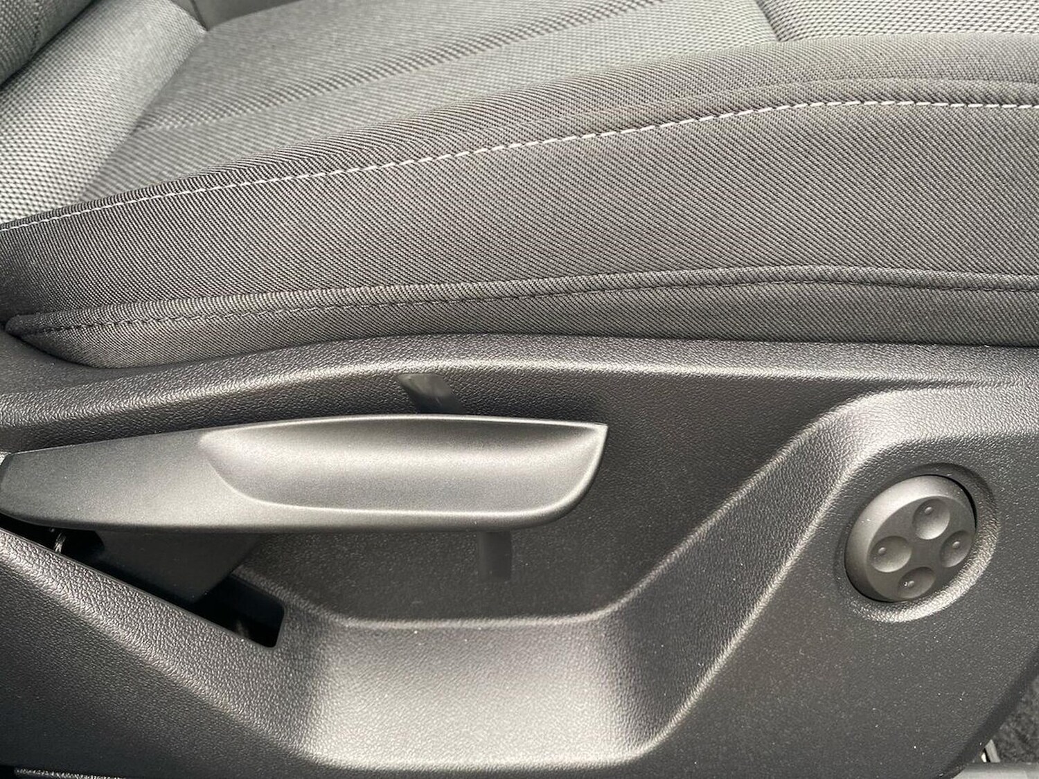 Used Audi Q2 2025 for sale - 78192898: Photo 32