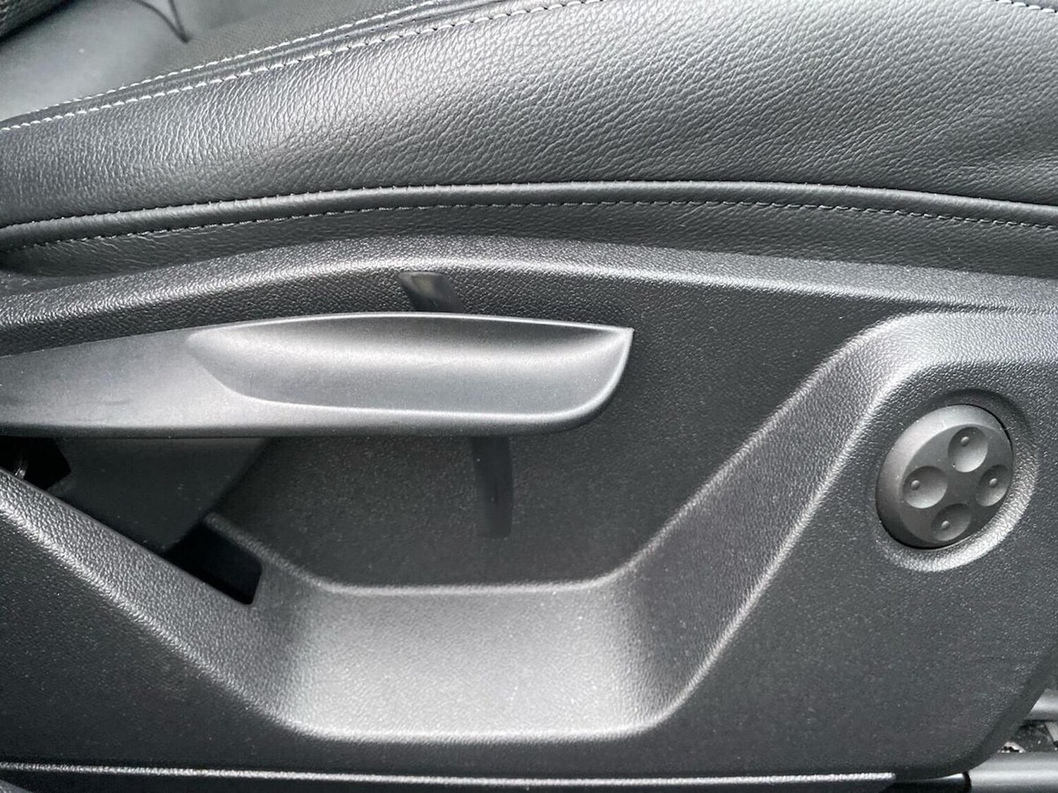 Used Audi Q2 2022 for sale - 77676331: Photo 30