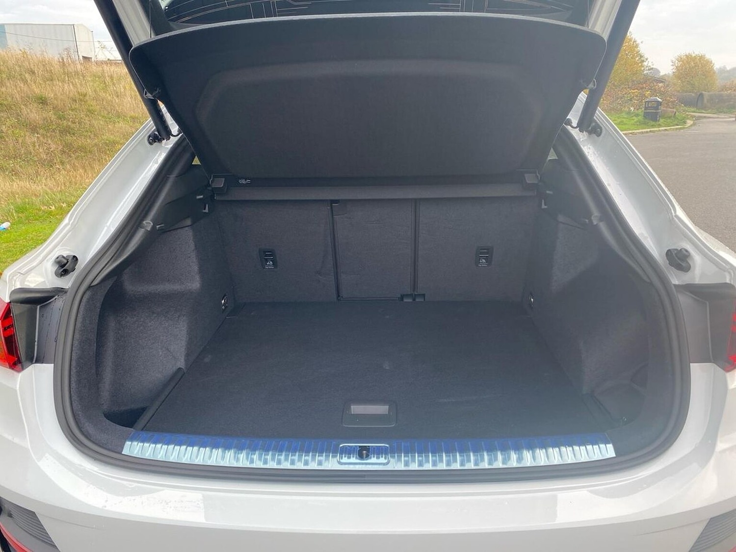 Used Audi Q3 2025 for sale - 76504928: Photo 17