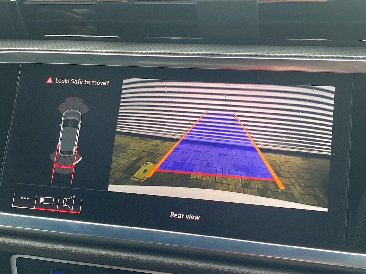 Used Audi Q3 2025 for sale - 76504928: Photo 23