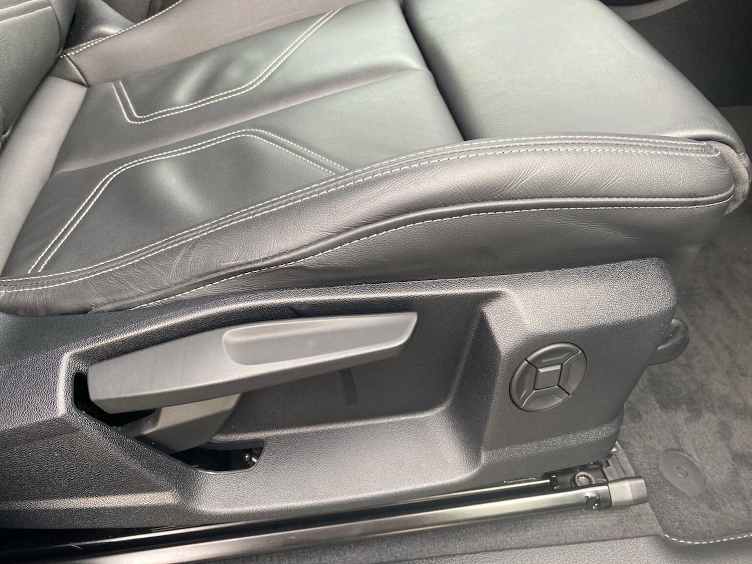 Used Audi Q3 2025 for sale - 76504928: Photo 30