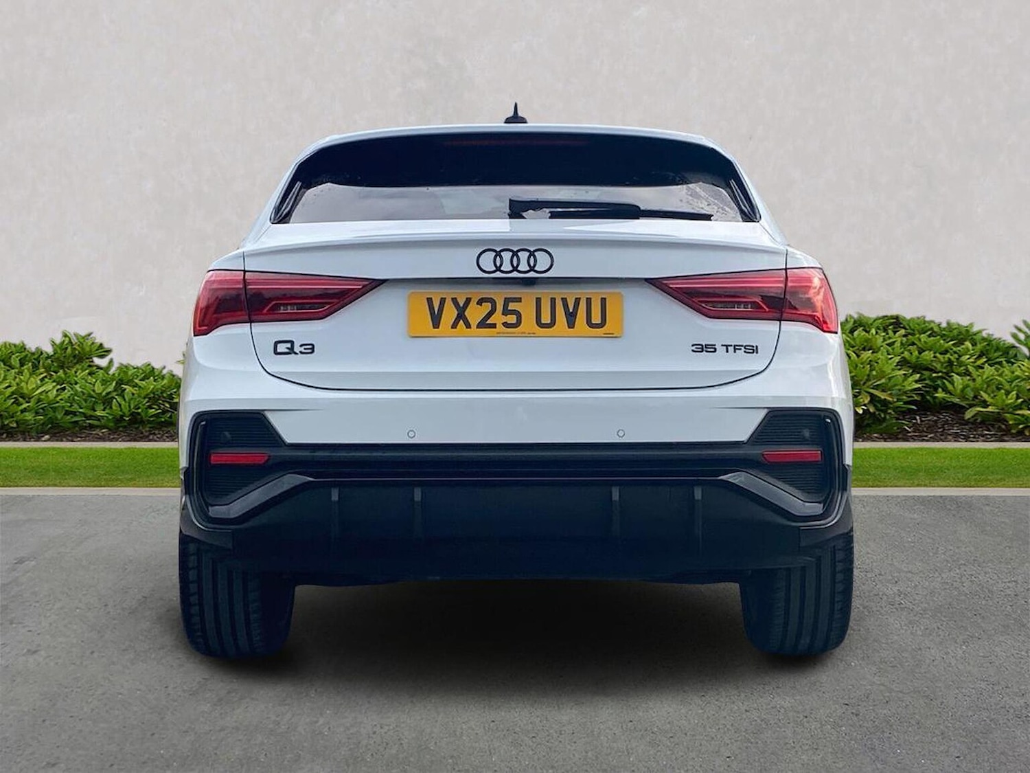 Used Audi Q3 2025 for sale - 76504928: Photo 4