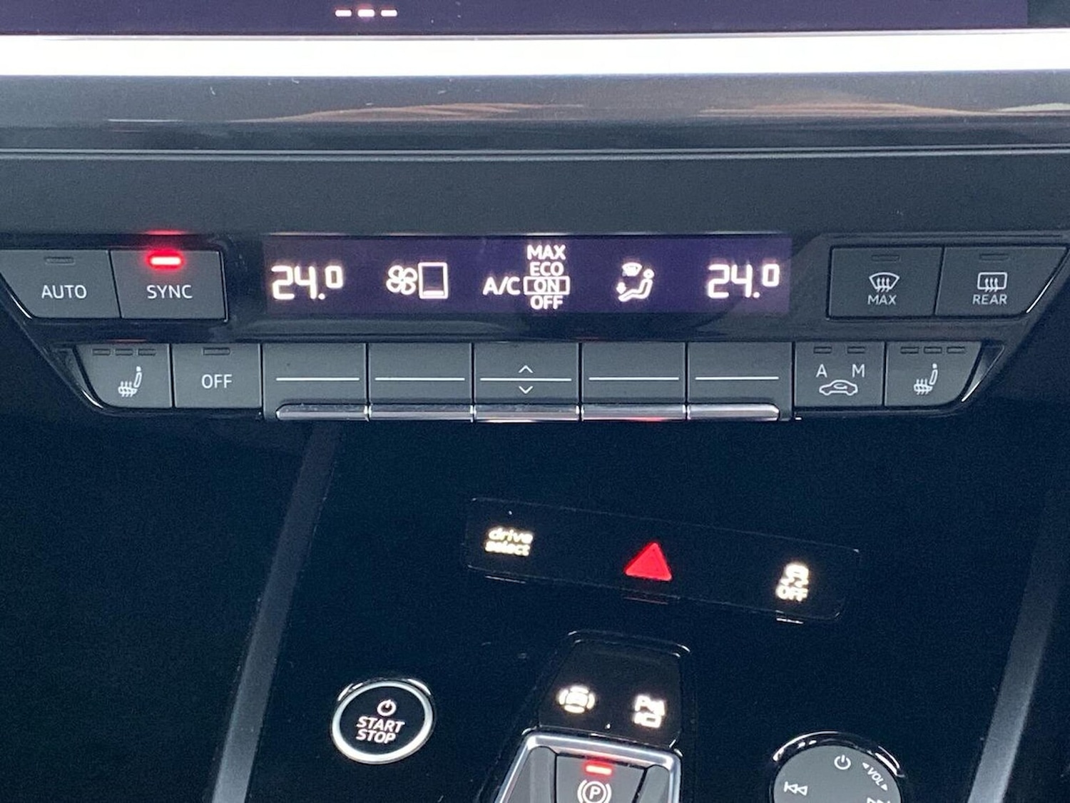 Used Audi Q4 e-tron 2024 for sale - 77715413: Photo 12