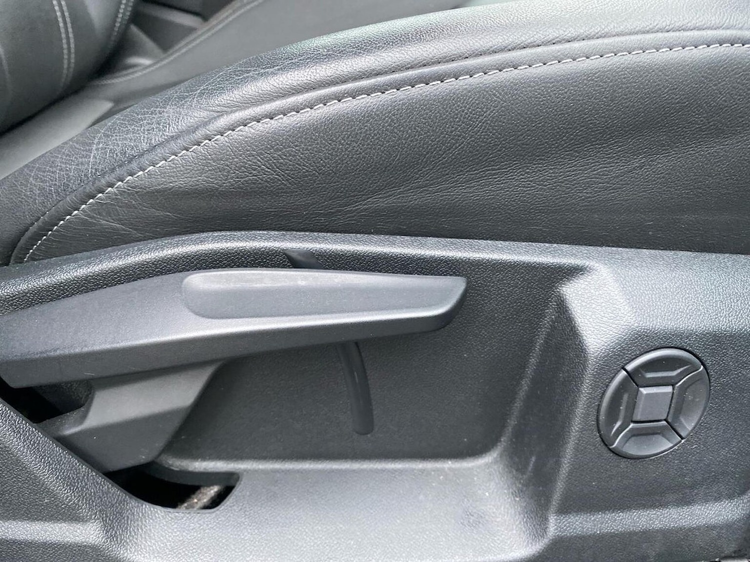 Used Audi Q4 e-tron 2024 for sale - 77715413: Photo 30