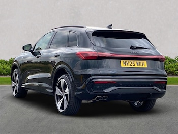 Used Audi Q5 2025 for sale - 75605005: Photo