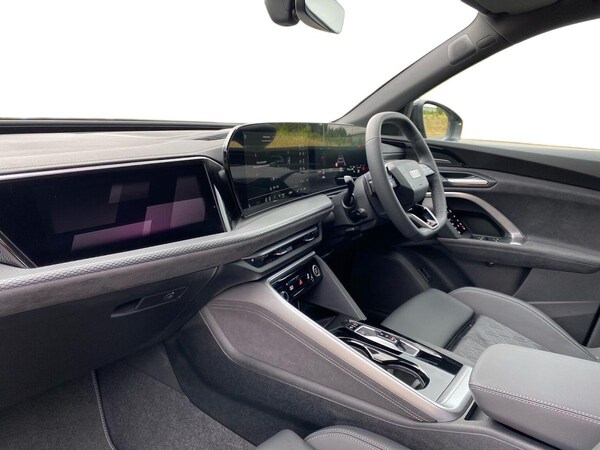 Used Audi Q5 2025 for sale - 75605005: Photo 7