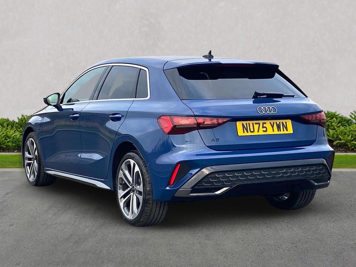 Used Audi A3 2025 for sale - 77028062: Photo 2