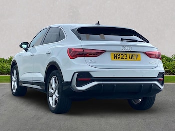 Used Audi Q3 2023 for sale - 76198345: Photo 2