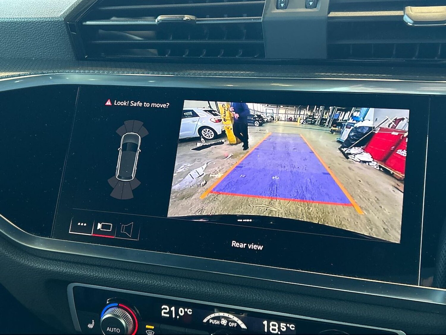 Used Audi Q3 2023 for sale - 78192965: Photo 25