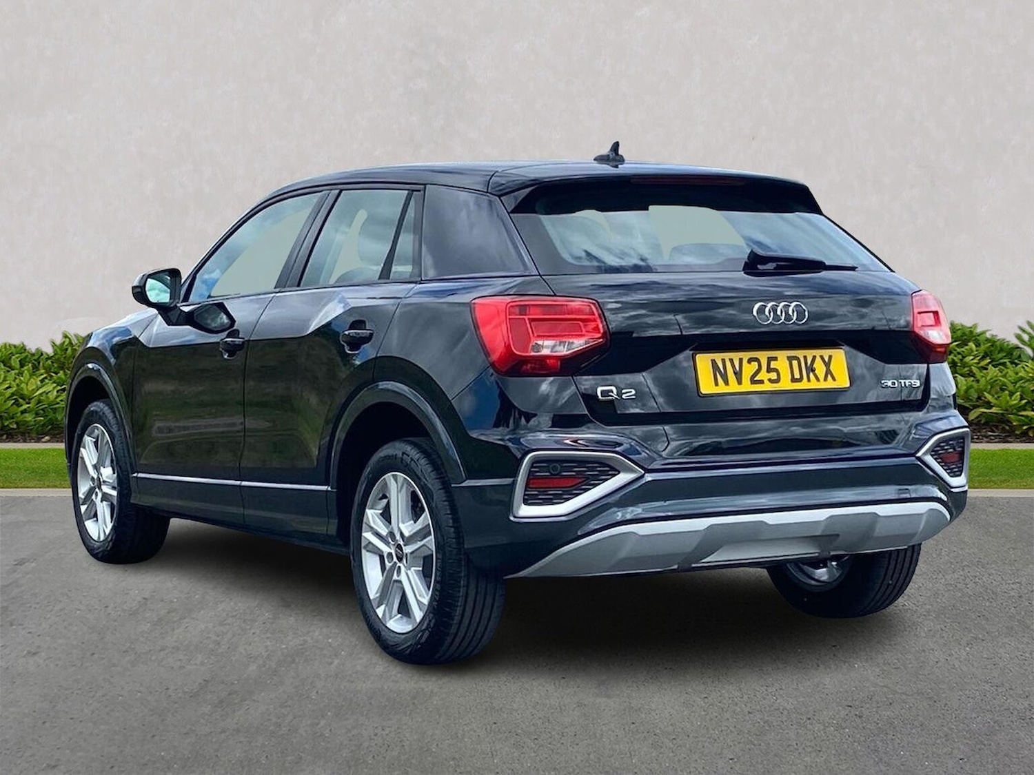 Used Audi Q2 2025 for sale - 76521004: Photo 2