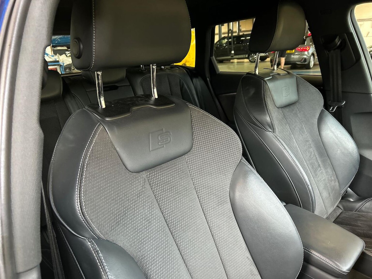 Used Audi A4 2020 for sale - 76357858: Photo 30