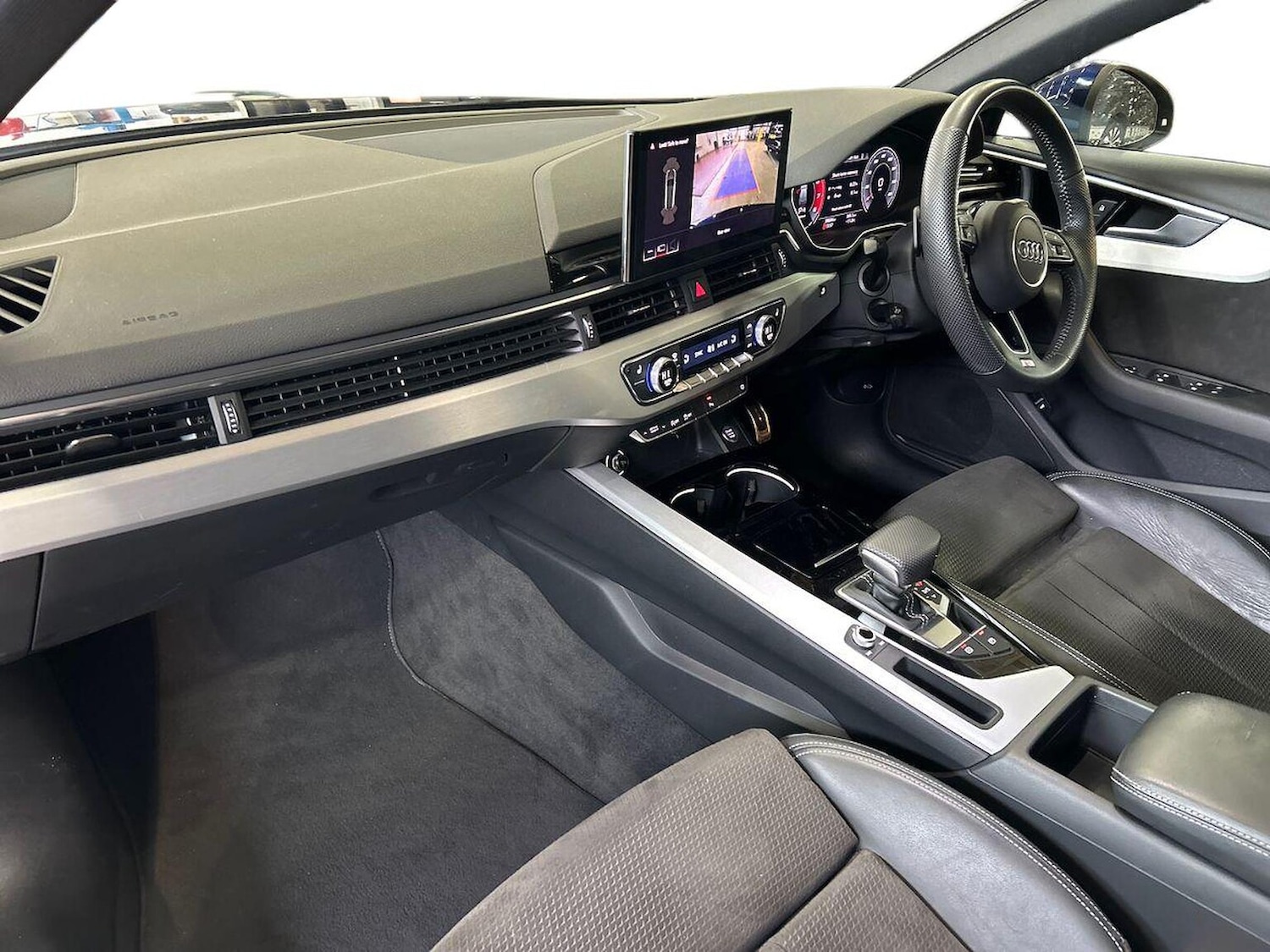 Used Audi A4 2020 for sale - 76357858: Photo 7