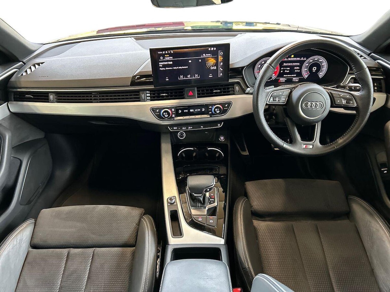 Used Audi A4 2020 for sale - 76357858: Photo 8