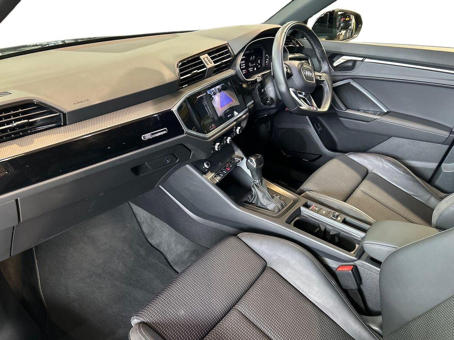 Used Audi Q3 2022 for sale - 78193066: Photo 9