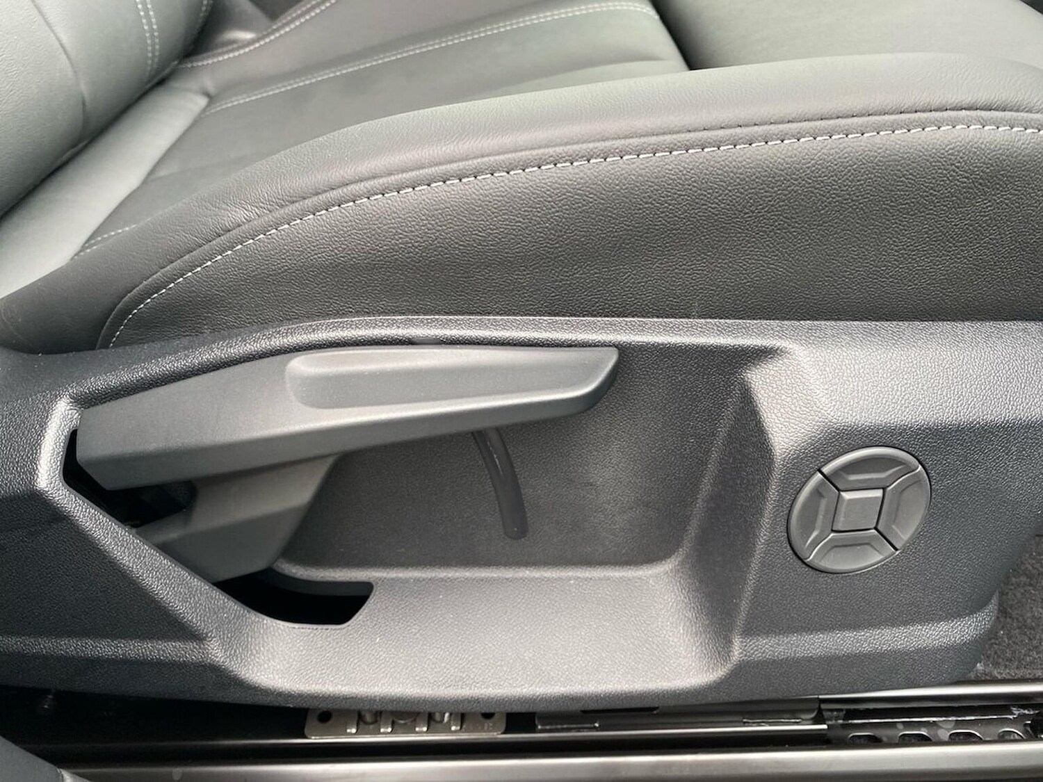 Used Audi Q4 e-tron 2025 for sale - 76253655: Photo 30