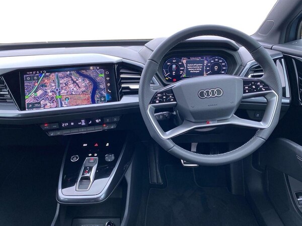 Used Audi Q4 e-tron 2025 for sale - 76253655: Photo 9