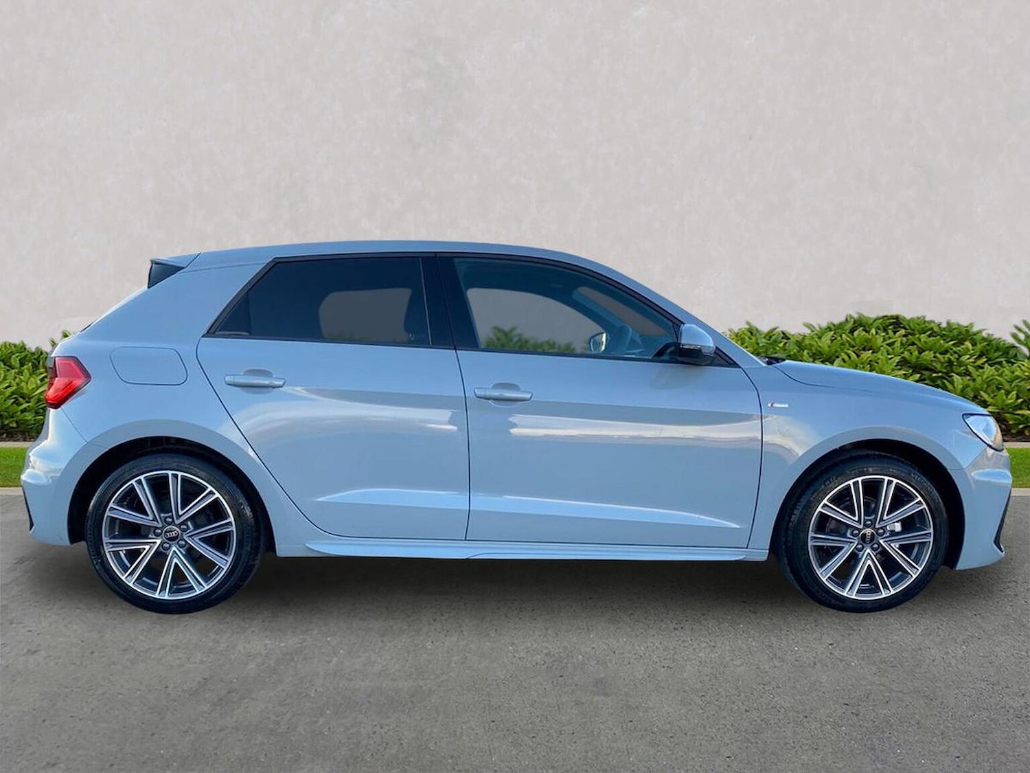 Used Audi A1 2025 for sale - 77640362: Photo 3