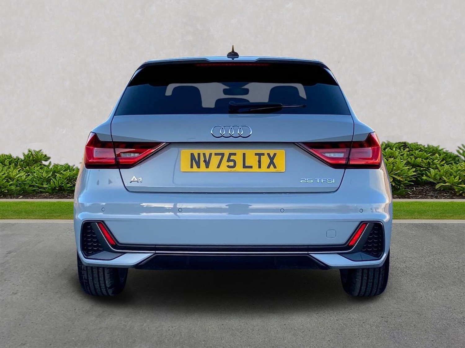 Used Audi A1 2025 for sale - 77640362: Photo 4