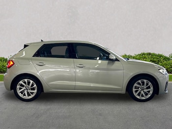 Used Audi A1 2023 for sale - 76403451: Photo