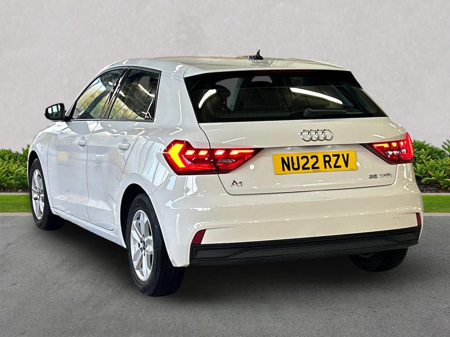 Used Audi A1 2022 for sale - 76212096: Photo 2