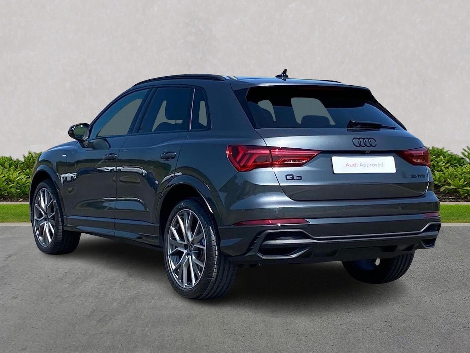 Used Audi Q3 2025 for sale - 78018475: Photo 2