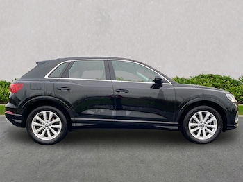 Used Audi Q3 2021 for sale - 76807536: Photo