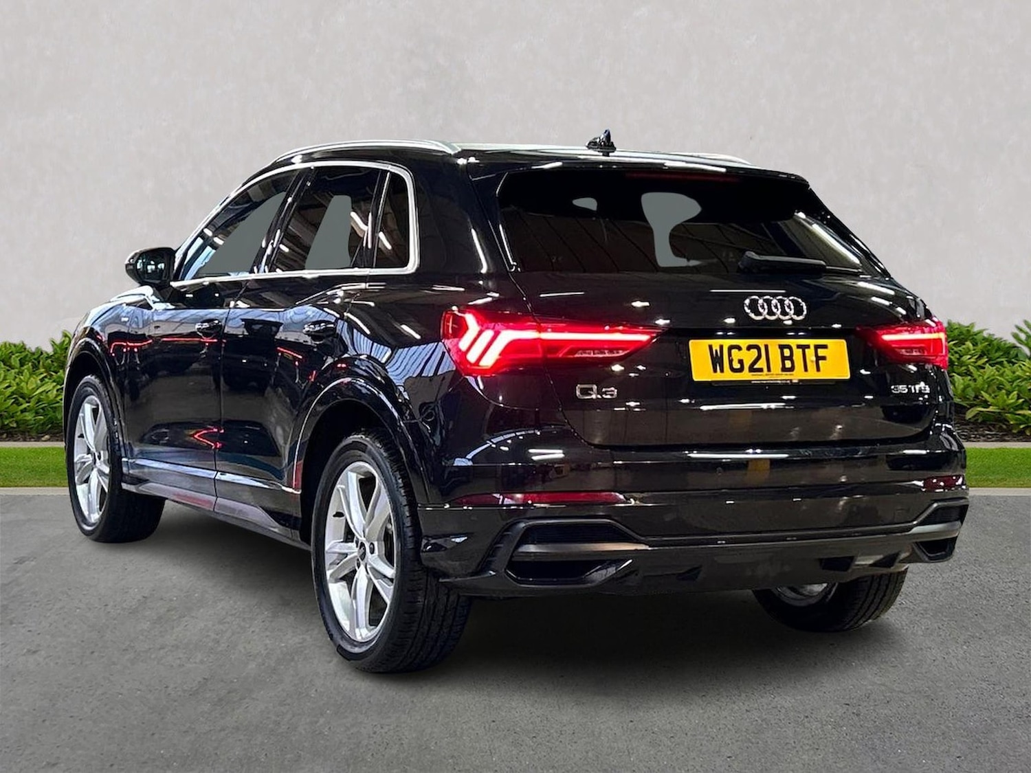 Used Audi Q3 2021 for sale - 77489187: Photo 2