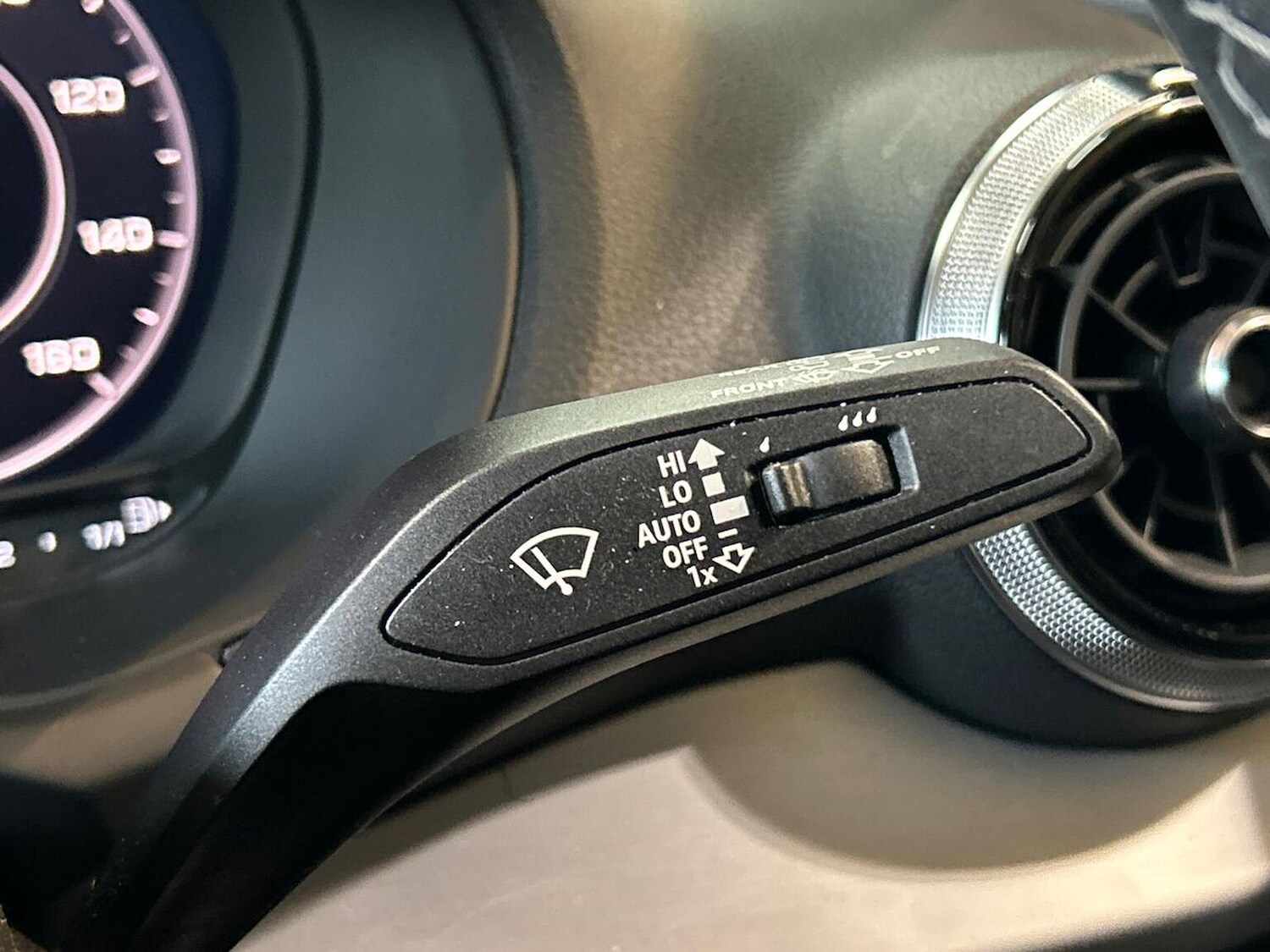 Used Audi Q2 2023 for sale - 78210215: Photo 28