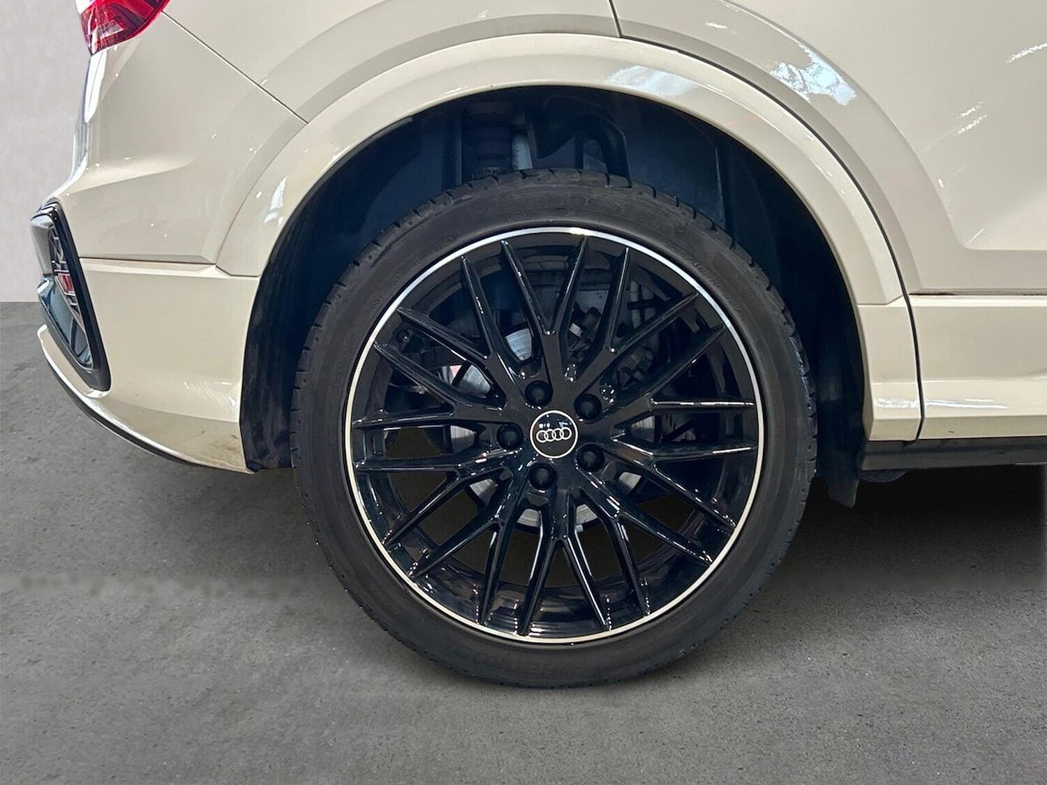 Used Audi Q2 2023 for sale - 78210215: Photo 6