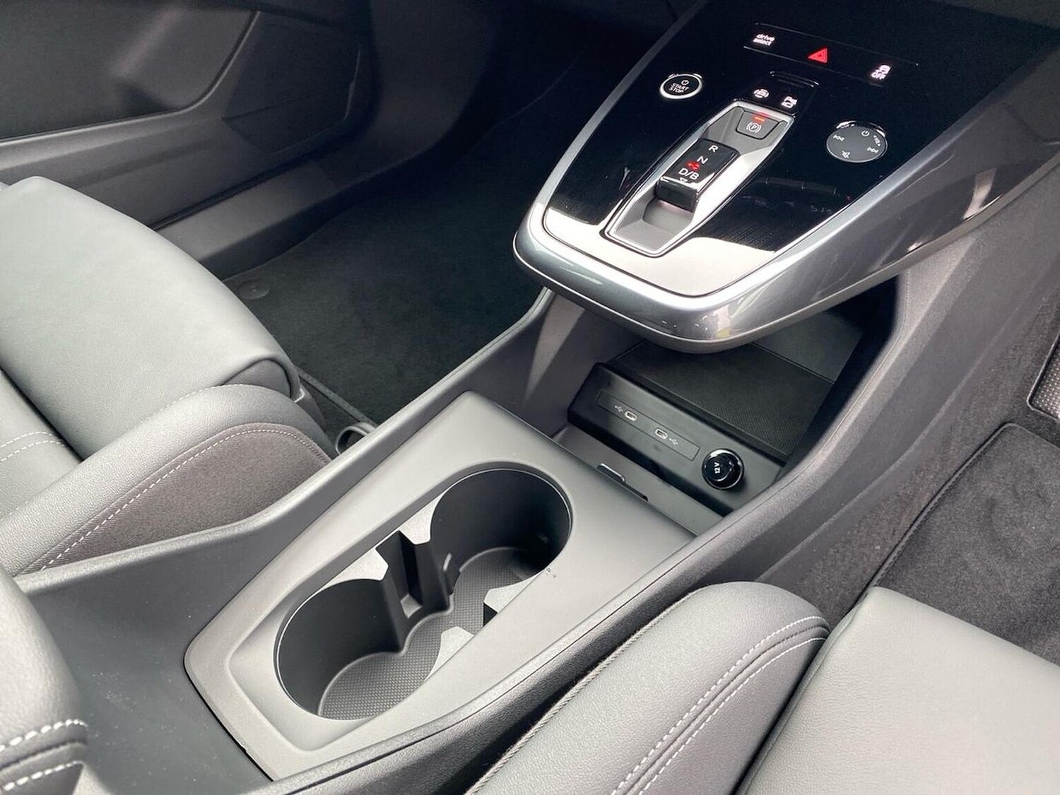 Used Audi Q4 e-tron 2025 for sale - 76478231: Photo 13