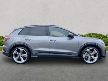 Used Audi Q4 e-tron 2025 for sale - 76478231: Photo